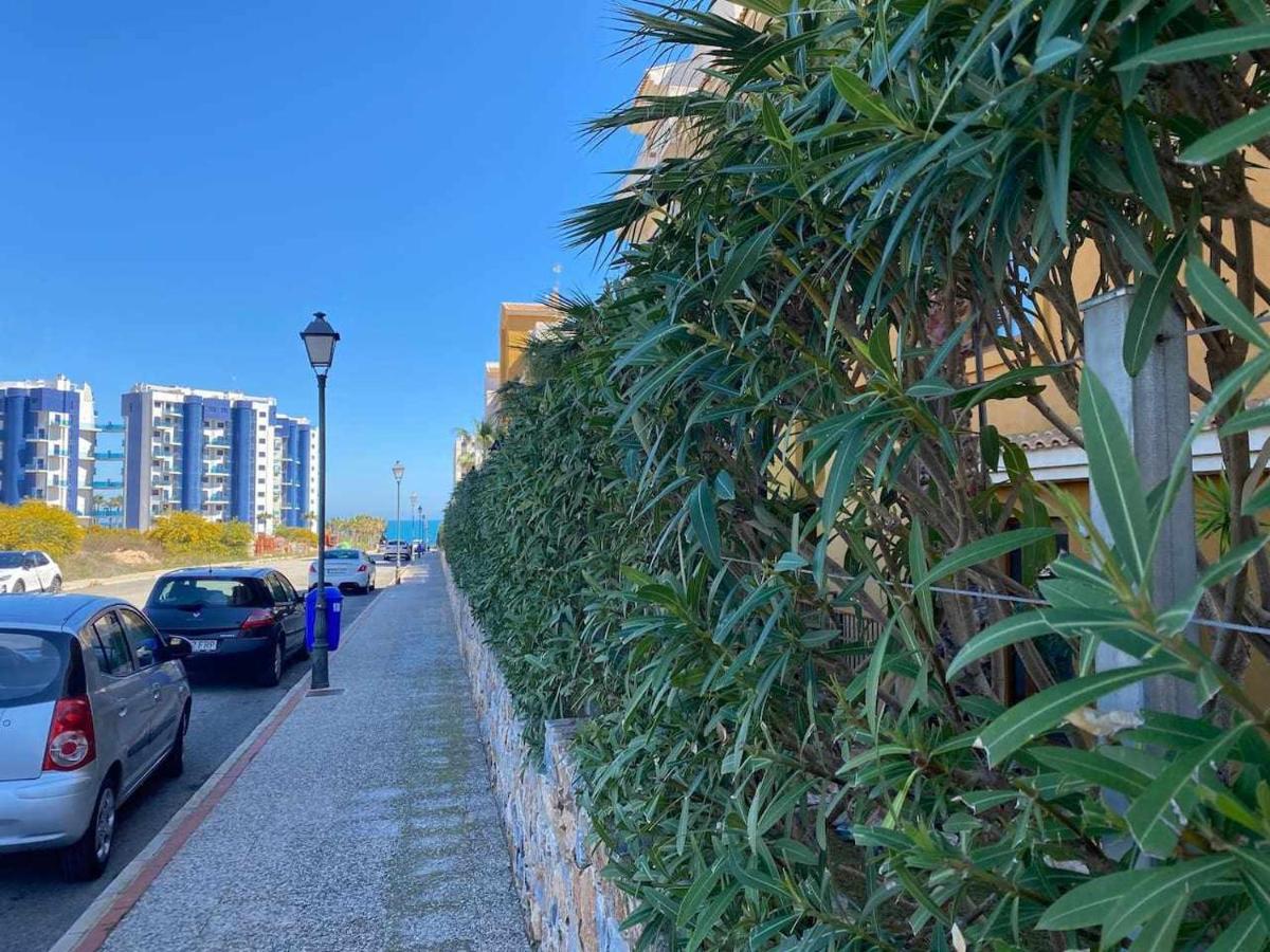 Acogedor Apartamento Al Lado De La Playa Alicante Extérieur photo